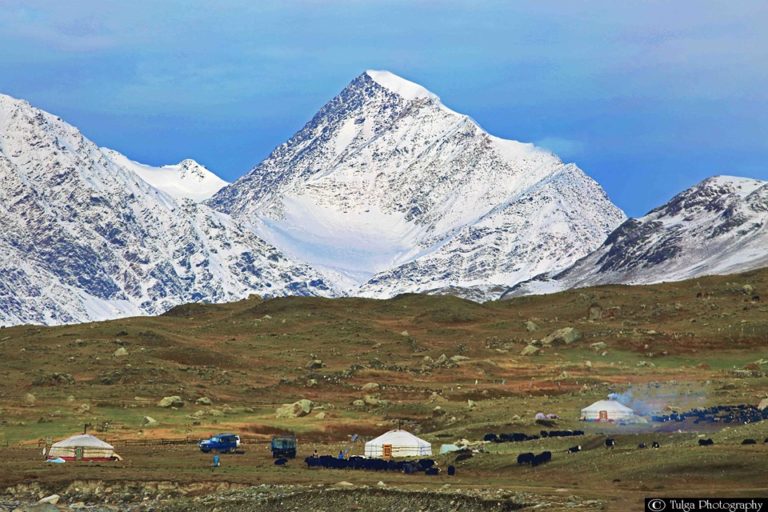 Altai tavan bogd national park local family ger