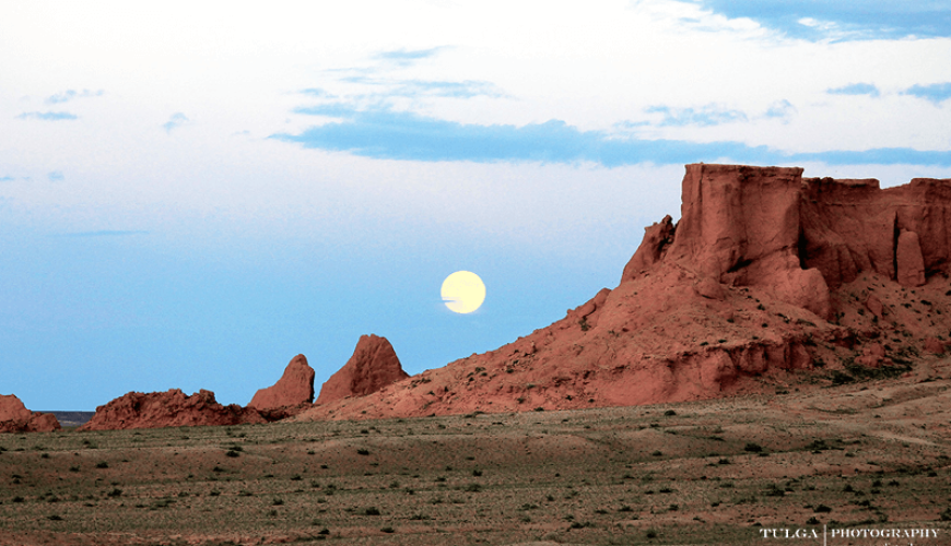 Flaming cliffs Mongolia during the evening