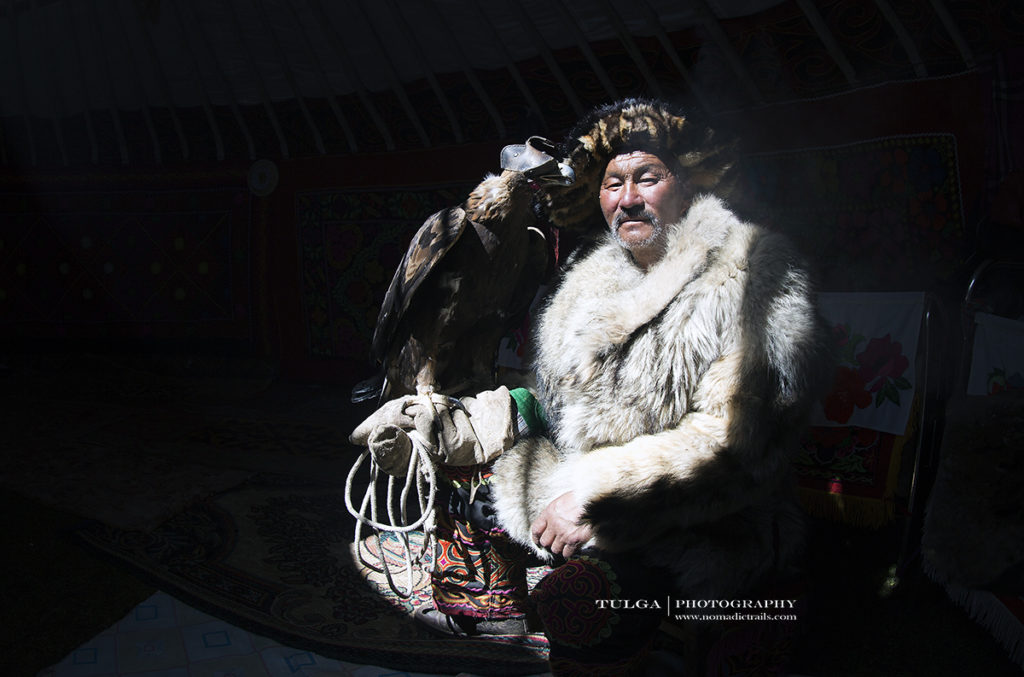 Dalaihan Eagle master Top 5 Photography Tours Mongolia