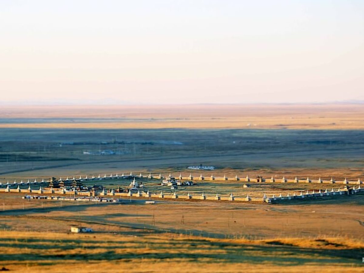 Kharkhorin- Erdenezuu Monastery