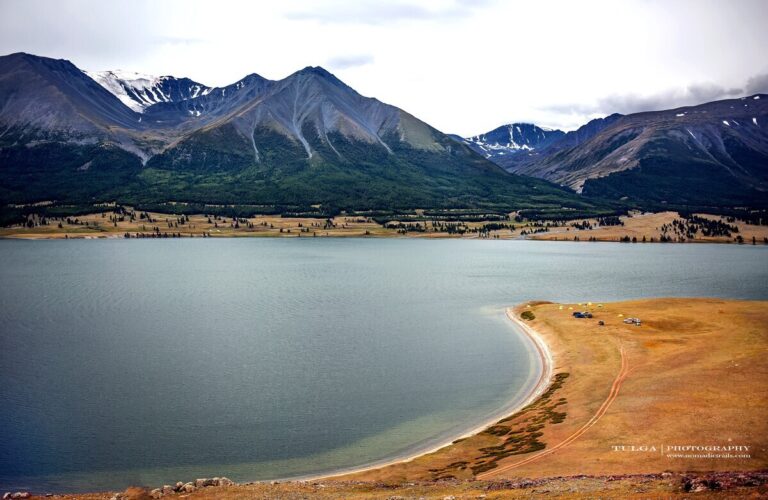 Khoton Nuur lake Mongolia