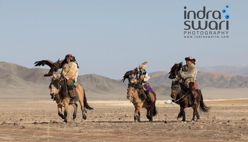 Mongolia Eagle Festival - The Eagle Hunters