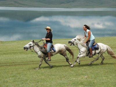 Horse riding in Khuvsul province